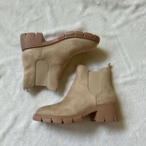 Tan Suede Ankle Chelsea Boots Women's 8 Unknown Brand